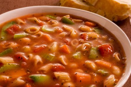 Supe. Supa de legume toscana